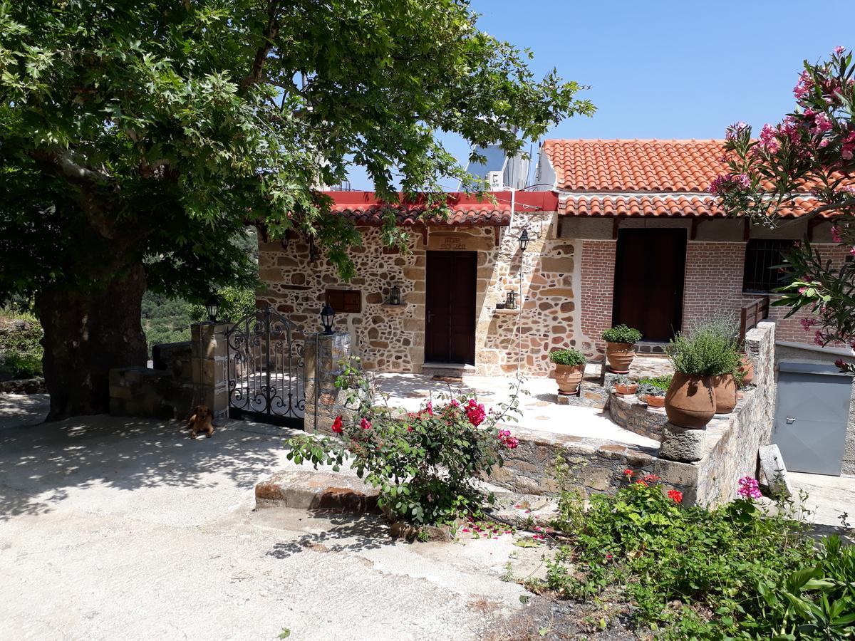 Traditional House Koukounara Kíssamos Exterior foto